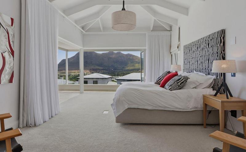 5 Bedroom Property for Sale in Noordhoek Western Cape